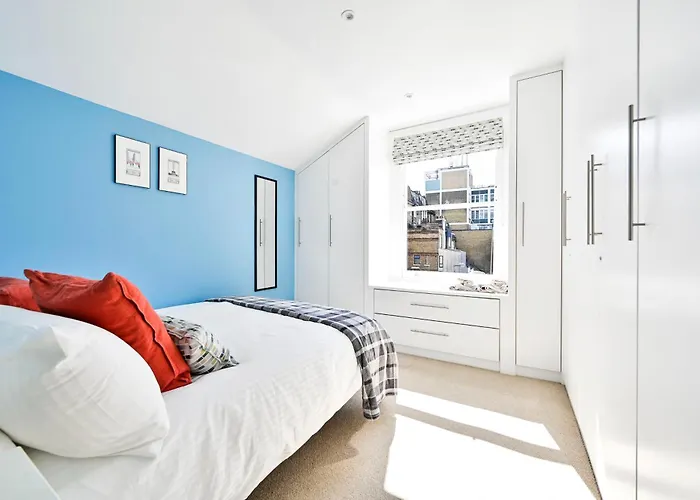 New Chic 3-Bed Flat In Clapham