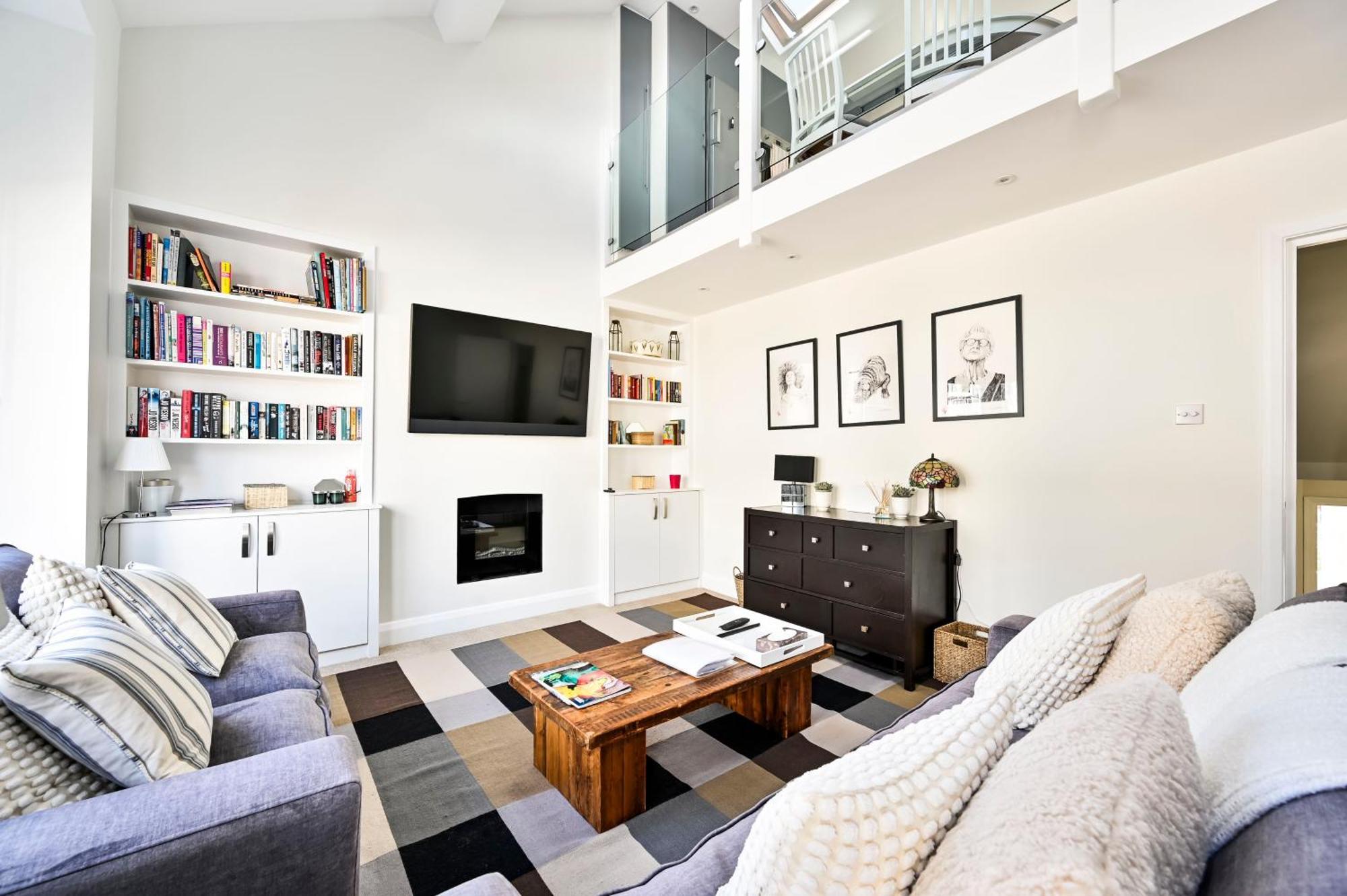Appartamento New Chic 3-bed Flat In Clapham *